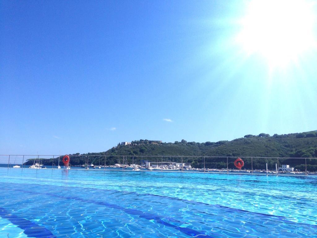 Hotel Cala Di Mola Porto Azzurro Dış mekan fotoğraf